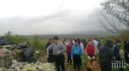 изграждат фитнес открито търговищко училище