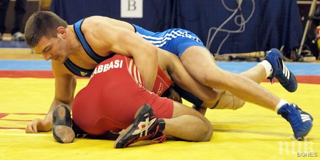 Над 200 състезатели от 16 страни на П. Сираков - Ив. Илиев