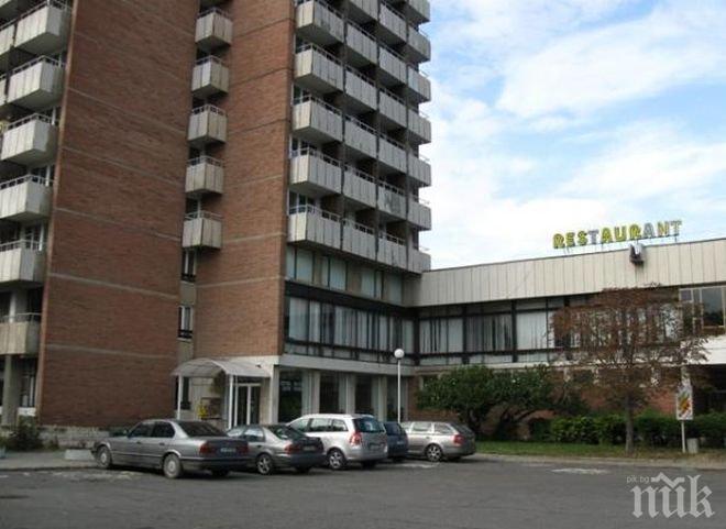 Ужас в Бургас! Намериха череп и скелет на разложен труп до хотел 