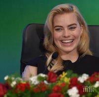 Марго Роби има четирима съквартиранти 