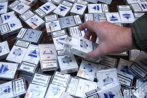 24 кутии цигари без бандерол намерили полицаи в село Рупча