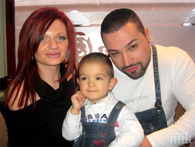 Китаеца пак без пари, чуди се с какво да се захване