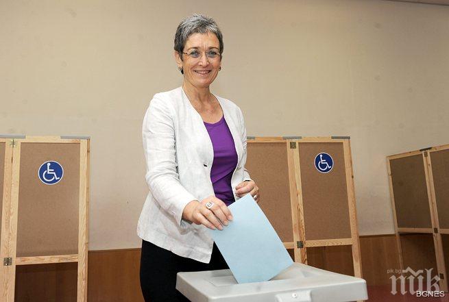 Зам.-председателката на Европейския парламент: Косово е условие за членството на Сърбия в ЕС