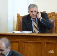 Ивайло Калфин: Ако гласуването за заема не беше минало, оставката на правителството беше неизбежна!