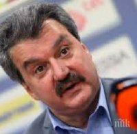 Батков избухна: Ясно е, че футболът се управлява от Разград