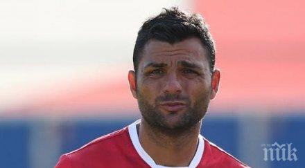 бабангида окача бутонките мача левски