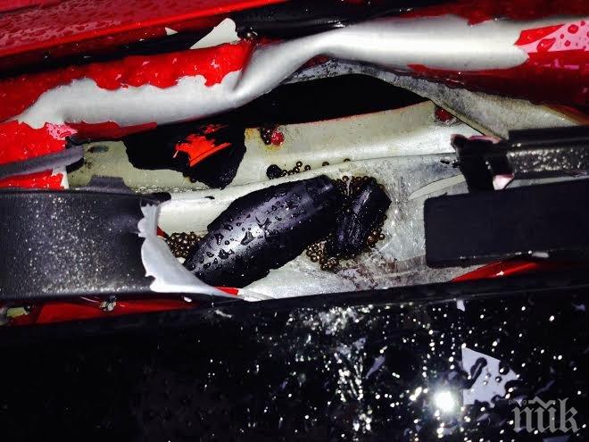 Кола пламна в движение 