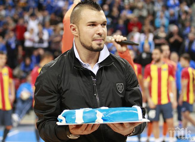 ФИФА разпореди: Спортинг да плати 600 000 евро на Валери Божинов