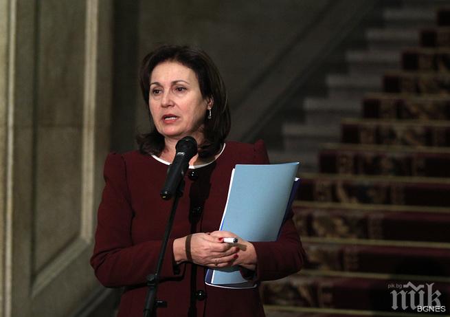 Бъчварова: Оставката на Вучков бе неочаквана