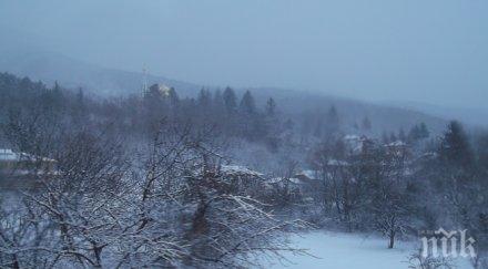 червен код заради снеговалежи южна българия