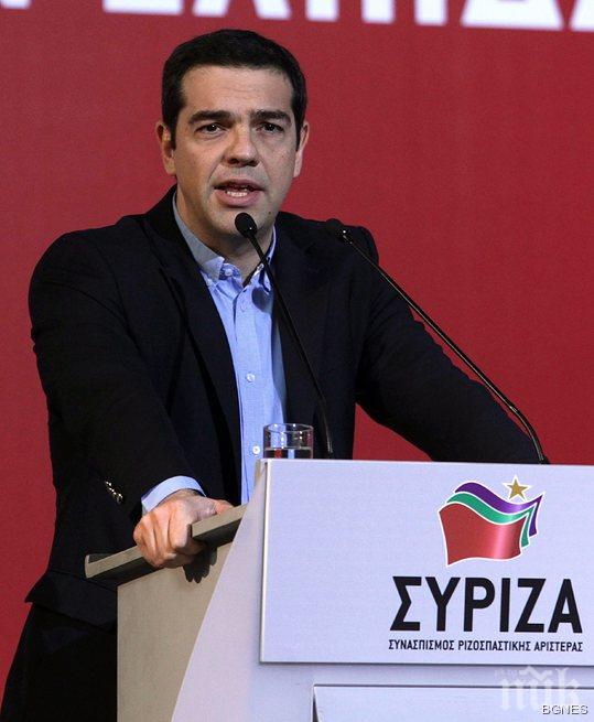 Ципрас не е искал извънредна среща с Юнкер