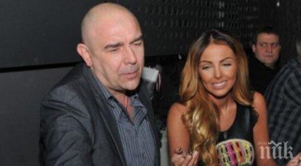 милото предизвика скандал столичен мол отвори сам вратите аварирал асансьор души