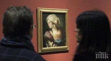 сащ връщат италия откраднати творби