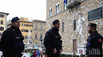 предлагат безплатна реставрация повреден вандали ренесансов фонтан рим