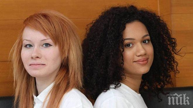 Уникално! Вижте тези близначки, които по нищо не си приличат (снимки)