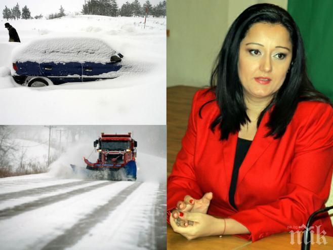ПЪРВО в ПИК! Министри тръгват в бедствените райони! Как се отрази снежния ад на Тракия и Хемус? Къде е най-зле? Отговорите на Лиляна Павлова пред медията ни!