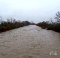 Река Марица заплашва Одрин с наводнение