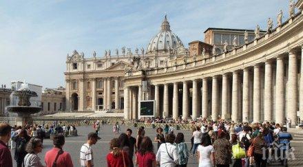искат откуп ватикана откраднати документи