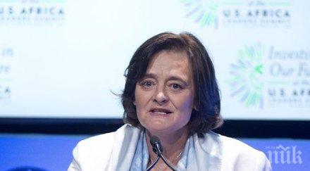 съпругата тони блеър работи албания