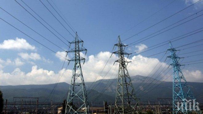 Еленко Божков в шок: От 20 години такова чудо не съм виждал! 40 електропроводи аварираха!