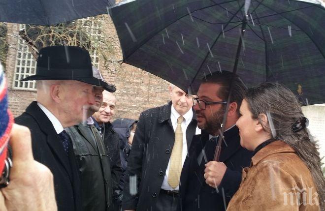 Пиар агенция пусна рекламно съобщение за Сакскобургготски