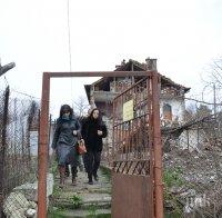 Над 400 души без лични документи в кърджалийско село