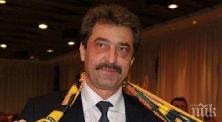 извънредно скандалният банкер цветан василев завръща ботев пловдив вижте каква схема