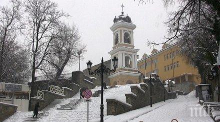 манастирът кирик юлита недостъпен заради снега