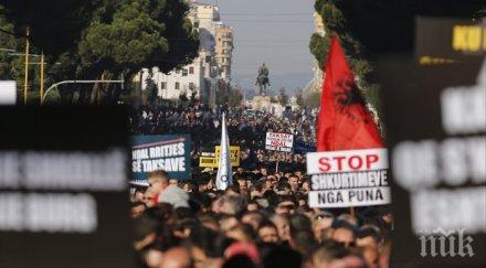 албанската опозиция отново протест тирана