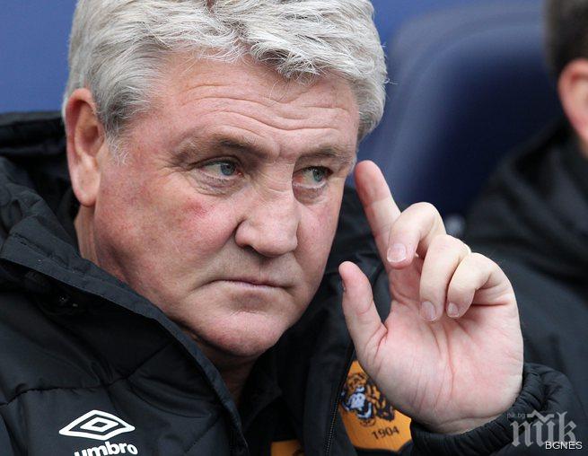 Стив Брус официално преподписа с Хъл Сити