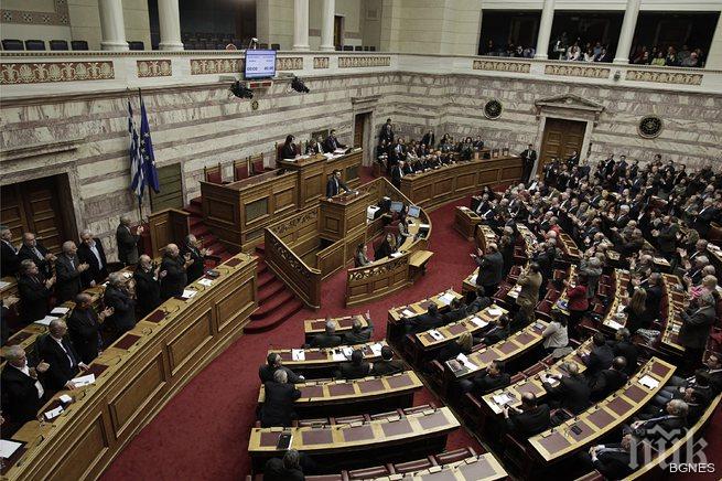 Агенция Стратфор: Възможни са нови избори или референдум в Гърция 