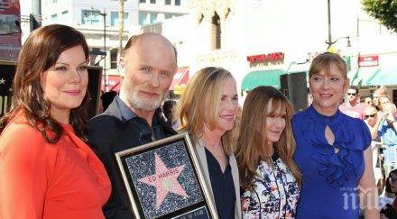 харис получи звезда алеята славата