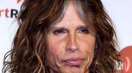 изненада стивън тайлър подготвя кънтри албум