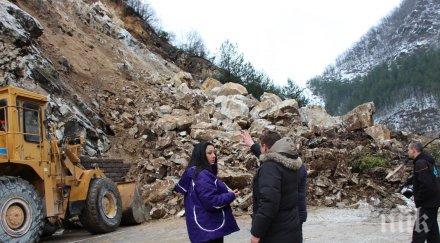 лиляна павлова разчистването отсечката асеновград смолян продължава