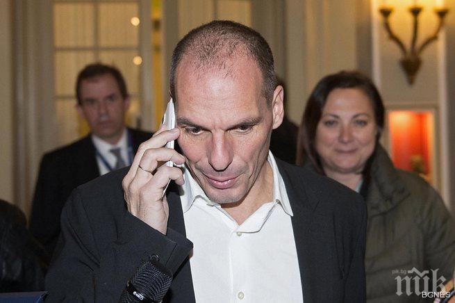 Варуфакис не е показвал среден пръст на Германия