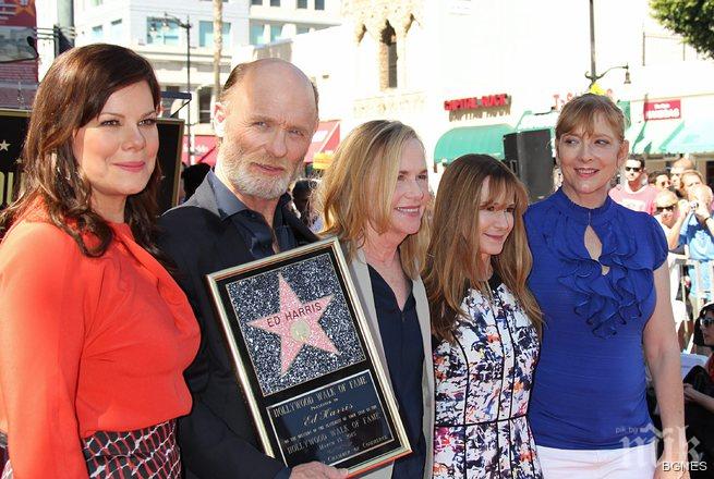 Ед Харис получи звезда на Алеята на славата