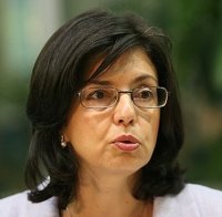 Кунева ще прави нова конституция