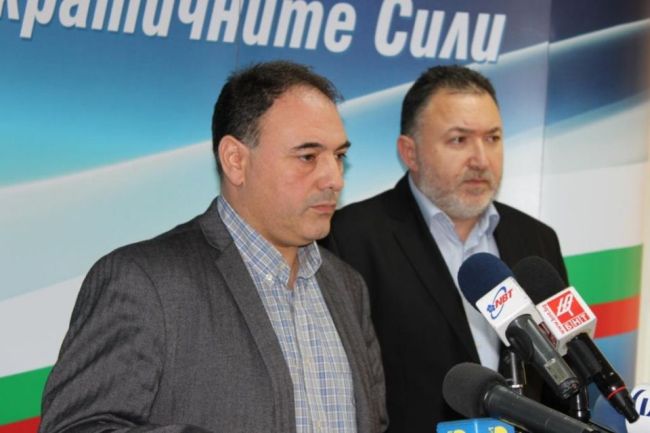 СДС поиска уволнението на културен зам. министър