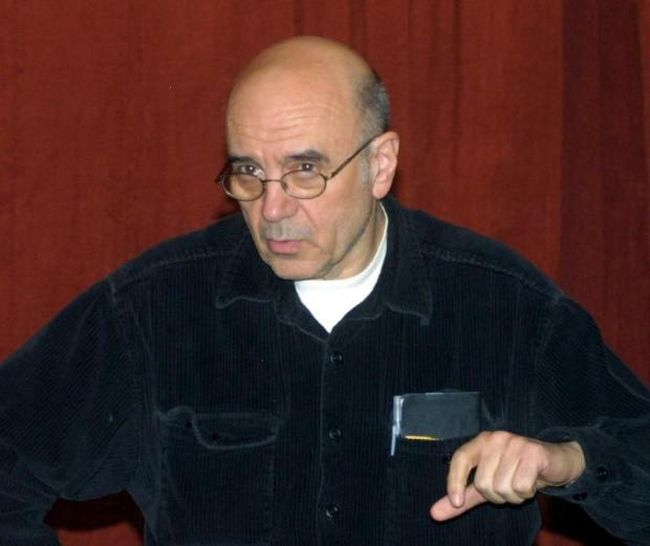 Младен Киселов почина след сърдечна операция