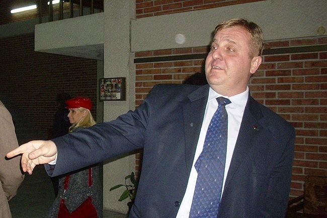 ВМРО обвини Плевнелиев в двоен стандарт