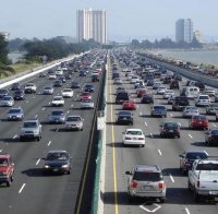 Голямото пътуване предстои - 400 000 коли се изнасят от София в петък