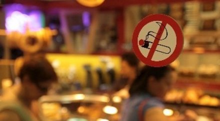 делян добрев отмяна забраната пушене