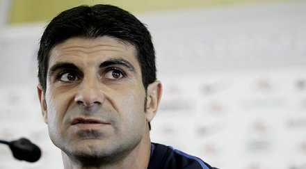 гонзо подписах години съм мениджър