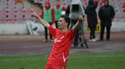 бивш играч цска подписа португалски тим