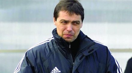 петър хубчев преподписа договор берое