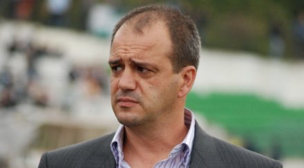 президентът литекс шансовете левски равни