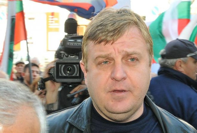 ВМРО се похвали с победа над „бурките”