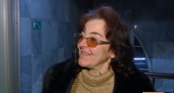 Танцуващата учителка прескочи трапа