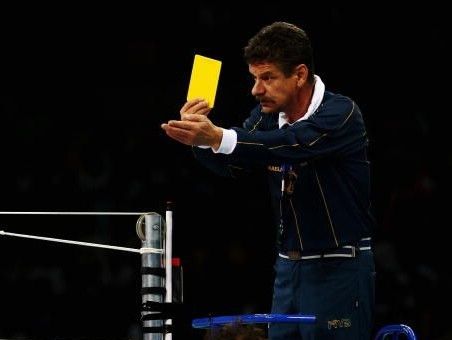 Жълтият картон няма да носи точка във волейбола