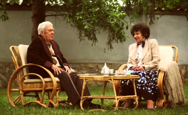 Стоянка Мутафова отмени представление заради кончината на Калата